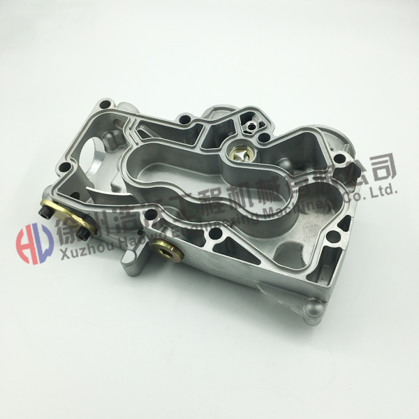 沃爾沃挖掘機(jī)配件 機(jī)油散熱器座21099784